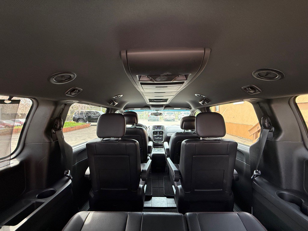 2016 Dodge Grand Caravan Image 15