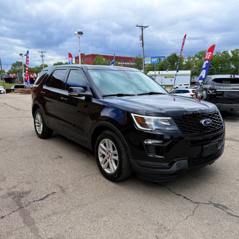 2019 Ford Explorer Image 3