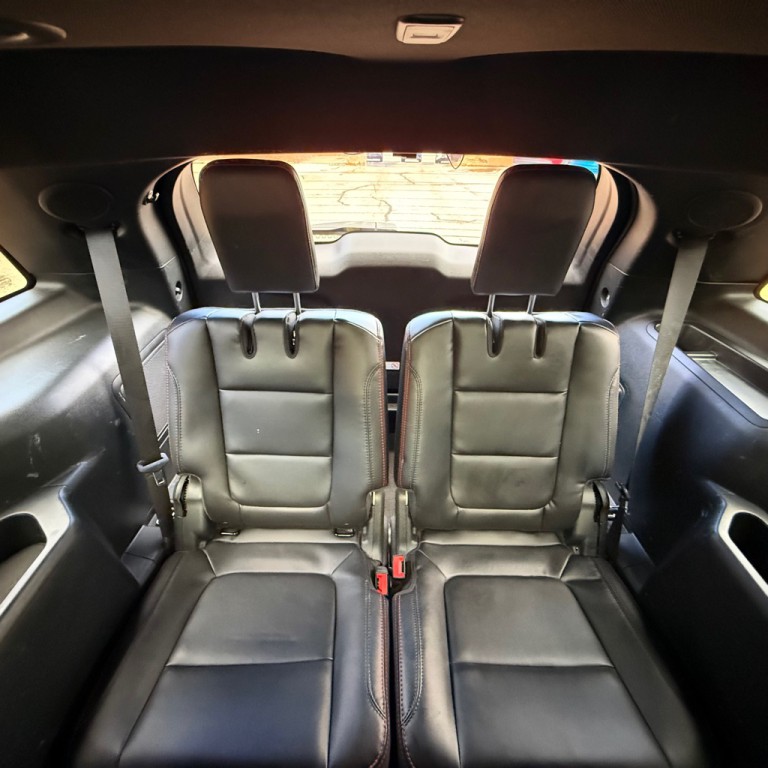 2019 Ford Explorer Image 13