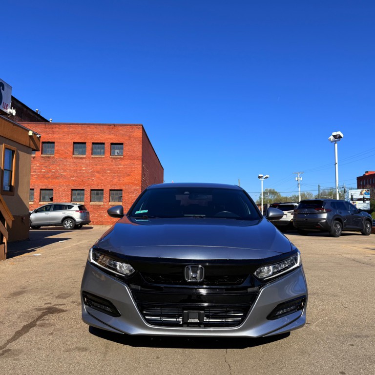 2020 Honda Accord Image 2