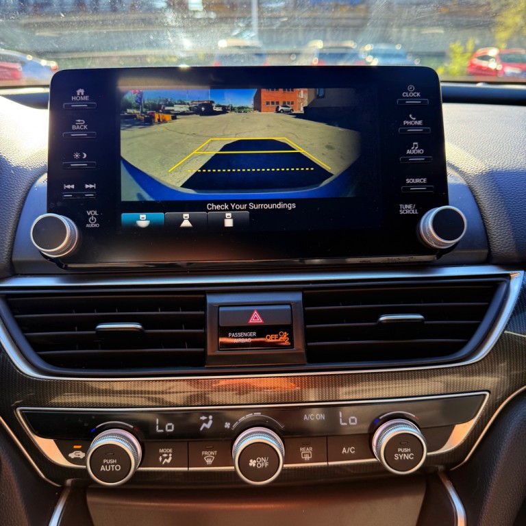 2020 Honda Accord Image 16