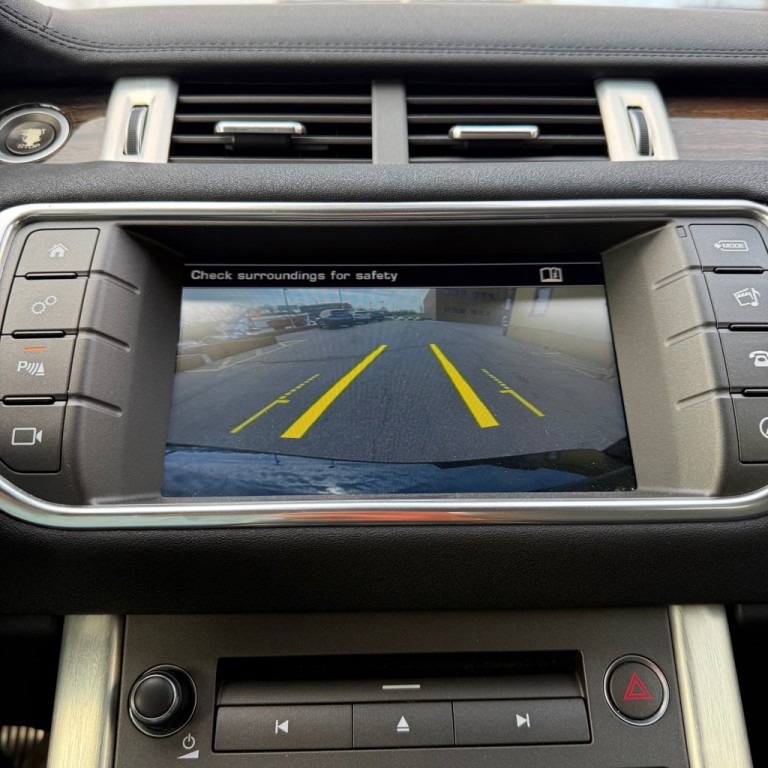 2016 Land Rover Range Rover Evoque Image 16