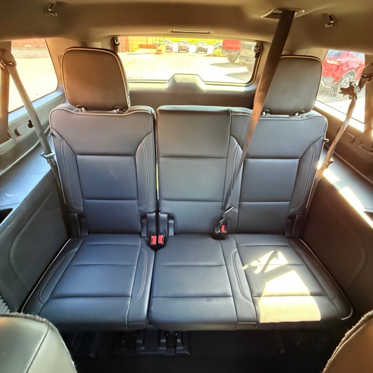 2021 GMC Yukon Image 13