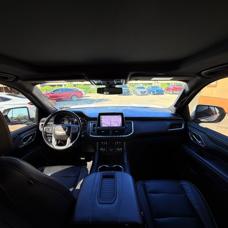 2021 GMC Yukon Image 15