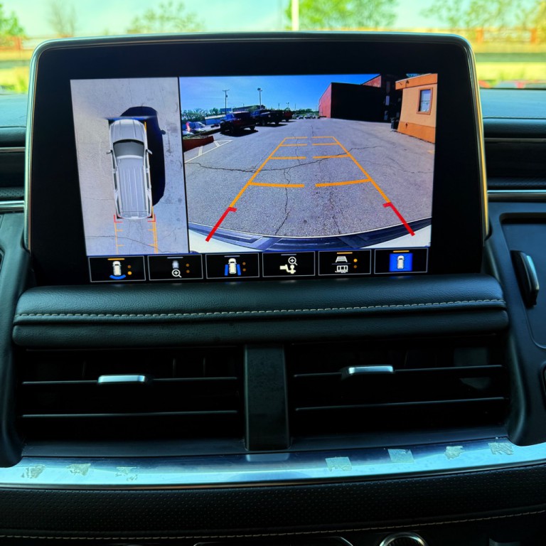 2021 GMC Yukon Image 18