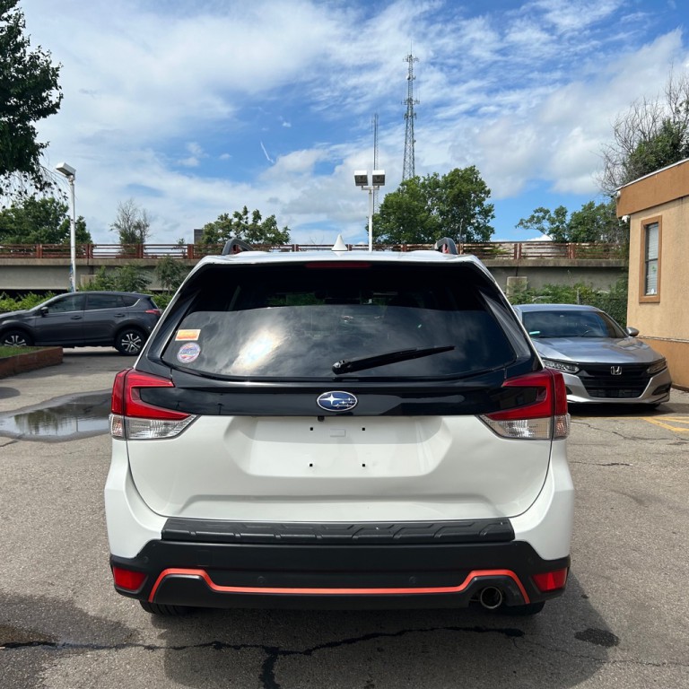 2021 Subaru Forester Image 6