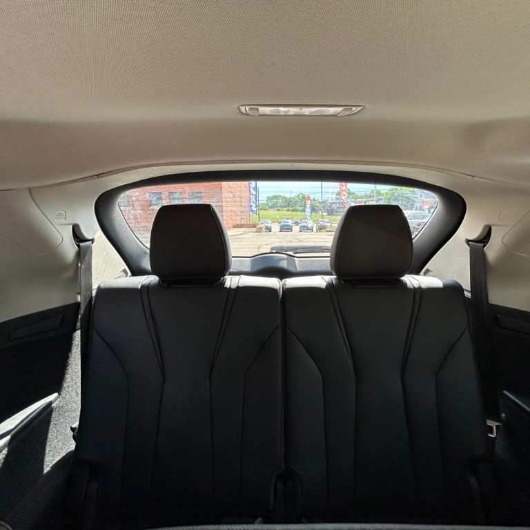 2023 Acura MDX Image 13