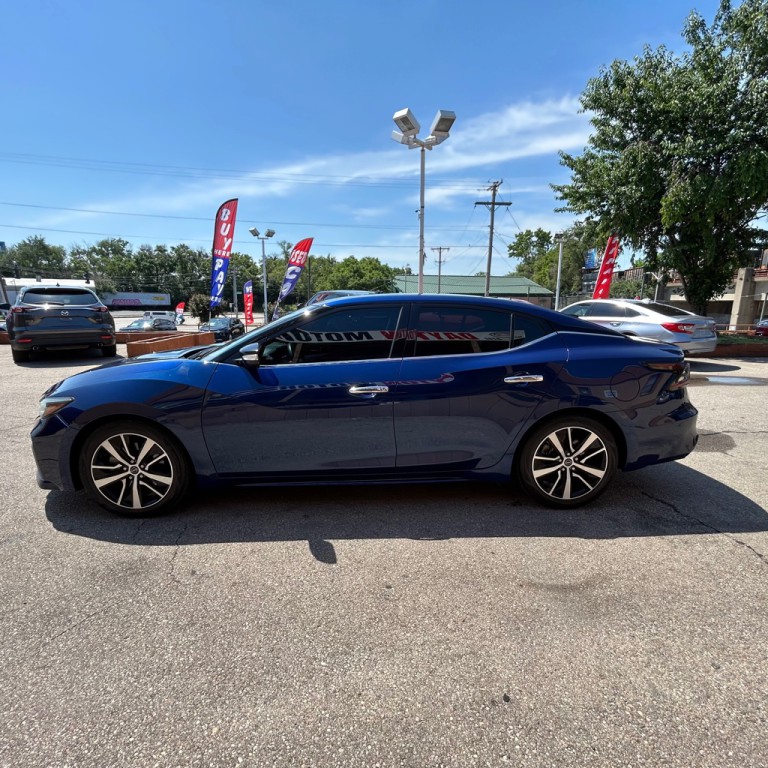 2023 Nissan Maxima Image 4