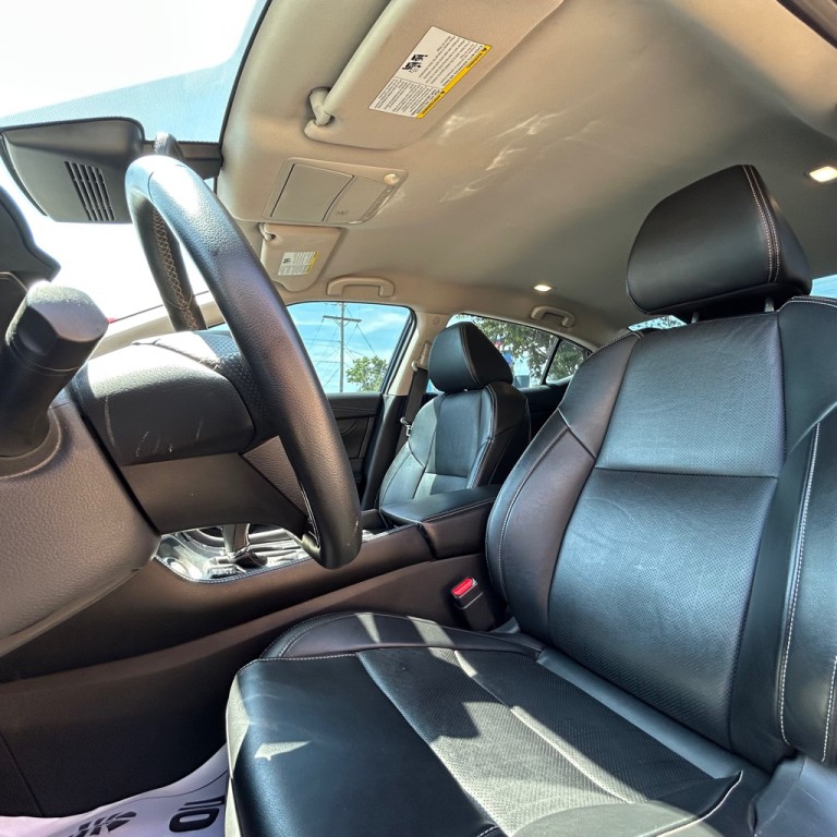 2023 Nissan Maxima Image 9