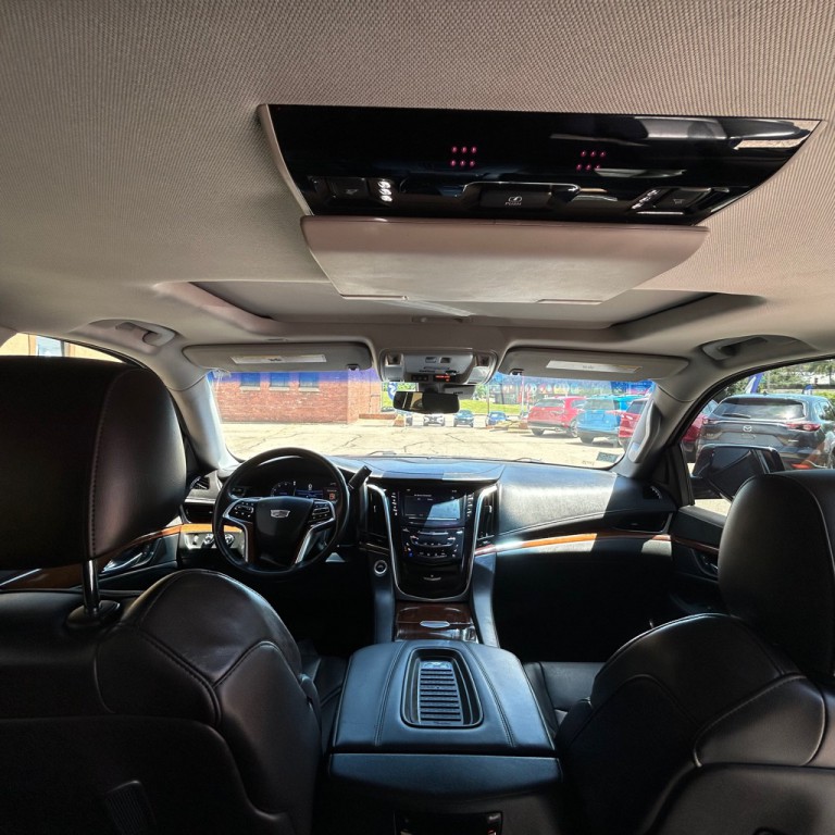 2019 Cadillac Escalade Image 13