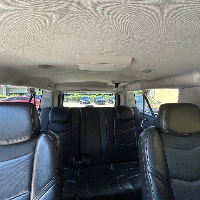 2019 Cadillac Escalade Image 14