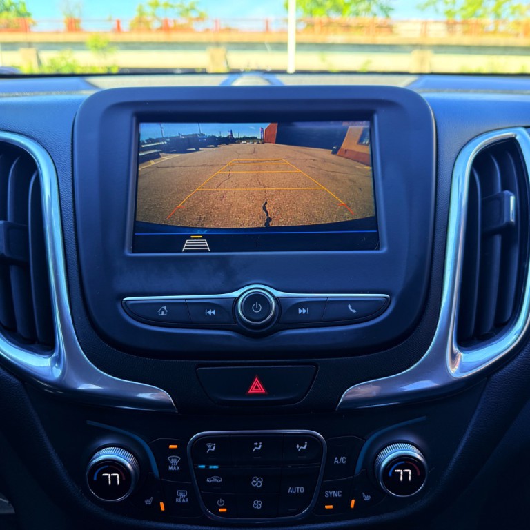 2019 Chevrolet Equinox Image 16