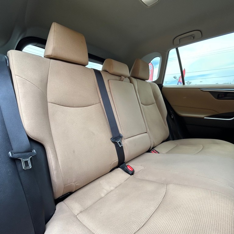 2022 Toyota Rav4 Image 12