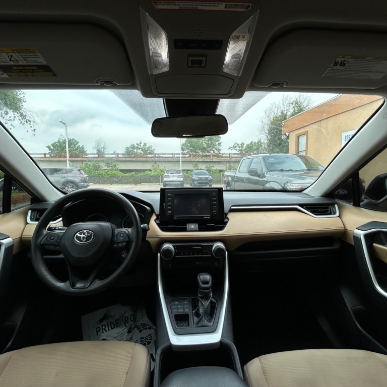 2022 Toyota Rav4 Image 13
