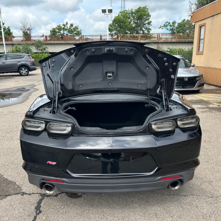 2021 Chevrolet Camaro Image 13