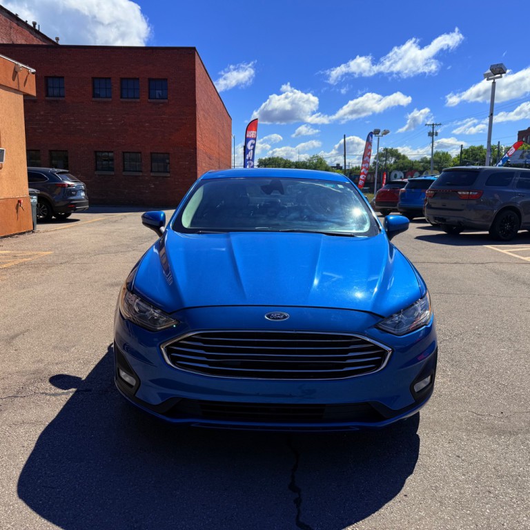 2019 Ford Fusion Image 2