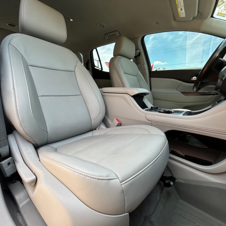 2020 GMC Acadia Image 11