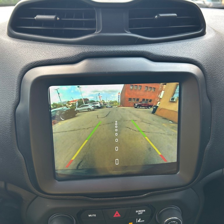 2021 Jeep Renegade Image 16