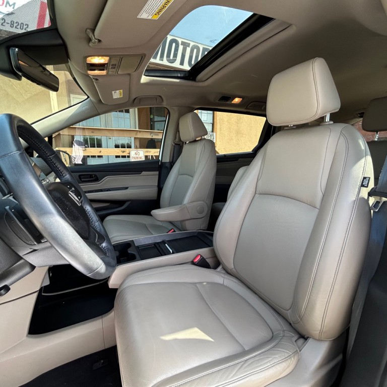 2022 Honda Odyssey Image 9