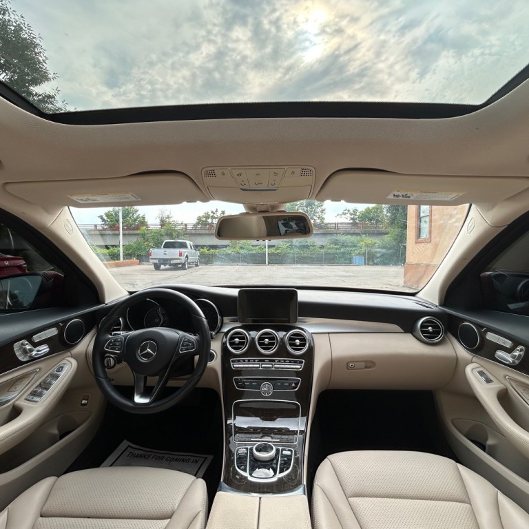2018 Mercedes-Benz C-Class Image 13