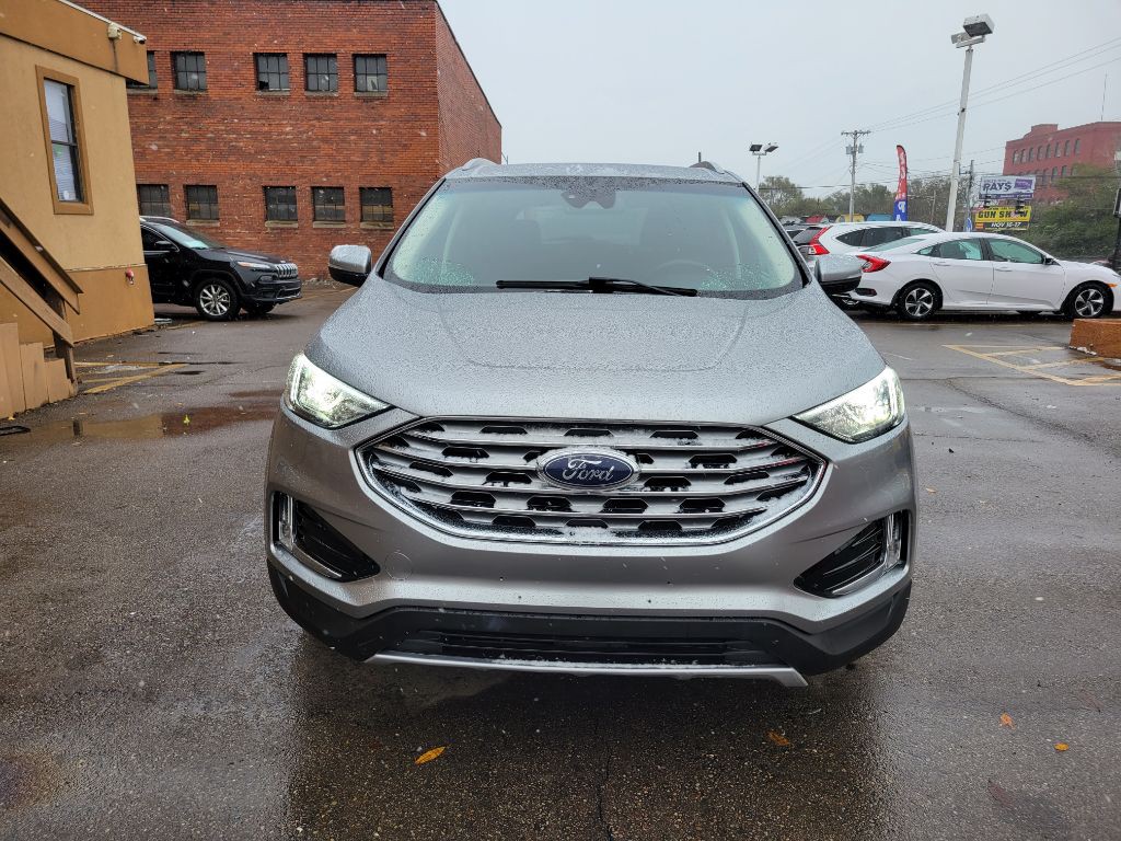 2020 Ford Edge Image 2