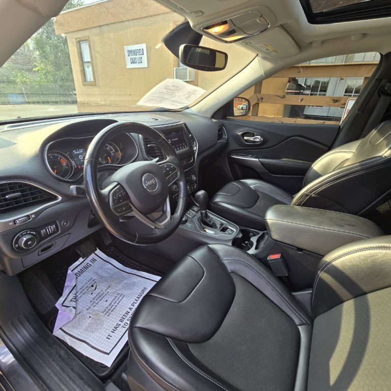 2020 Jeep Cherokee Image 9