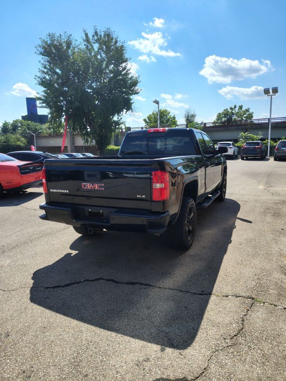 2018 GMC Sierra Image 7