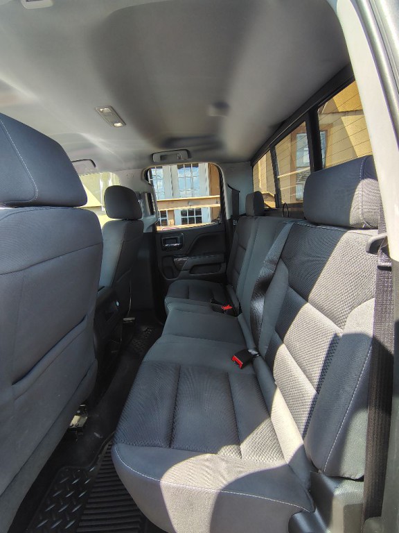 2018 GMC Sierra Image 8