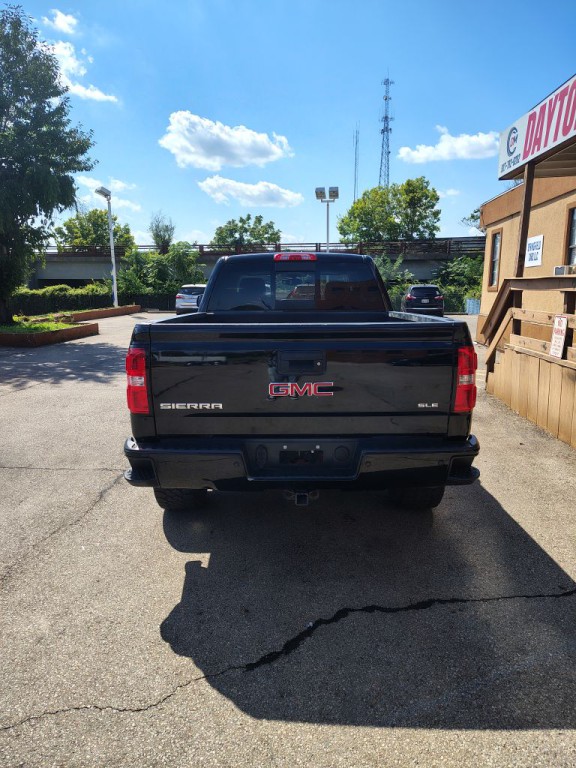 2018 GMC Sierra Image 9