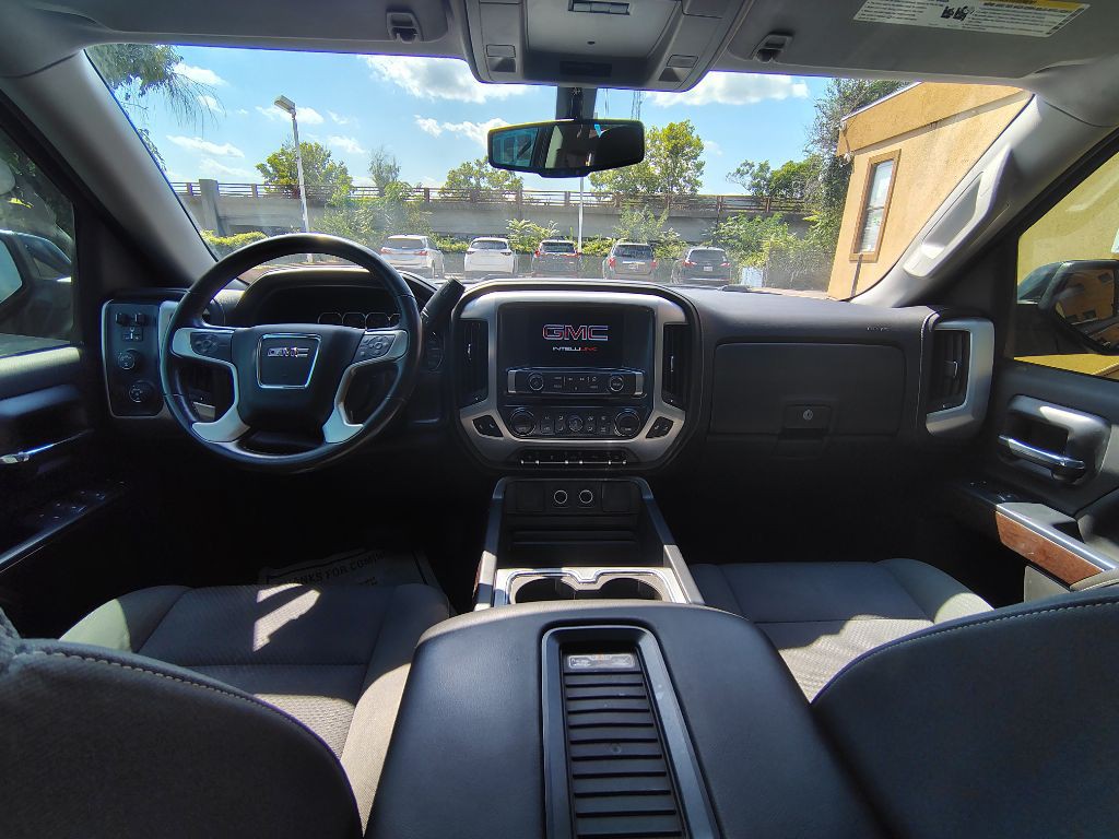 2018 GMC Sierra Image 11