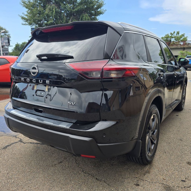 2024 Nissan Rogue Image 5