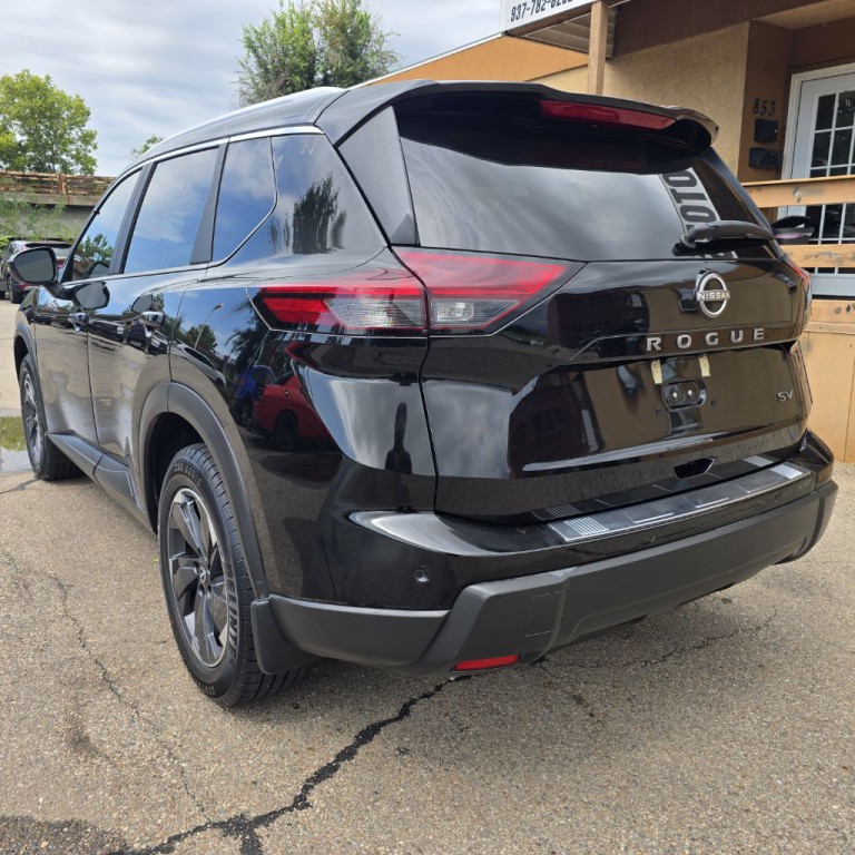 2024 Nissan Rogue Image 7