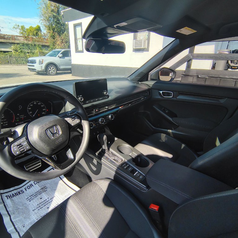 2025 Honda Civic Image 9