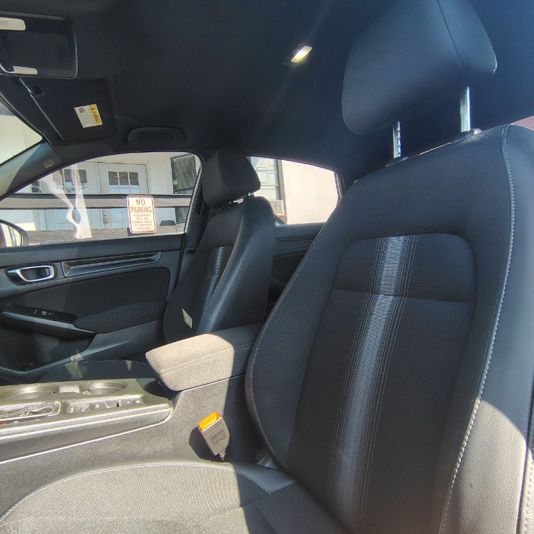 2025 Honda Civic Image 12