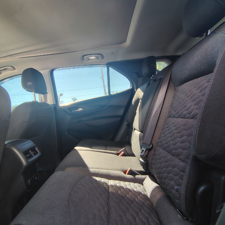 2018 Chevrolet Equinox Image 12