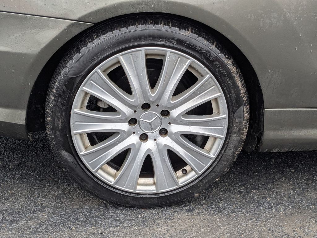 2011 Mercedes-Benz E-Class Image 7