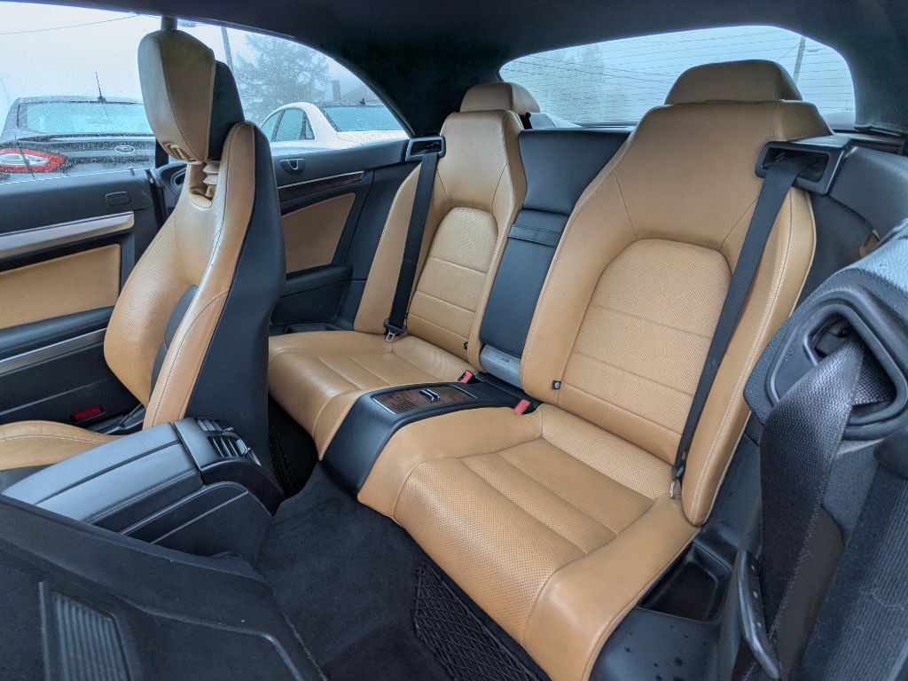2011 Mercedes-Benz E-Class Image 12