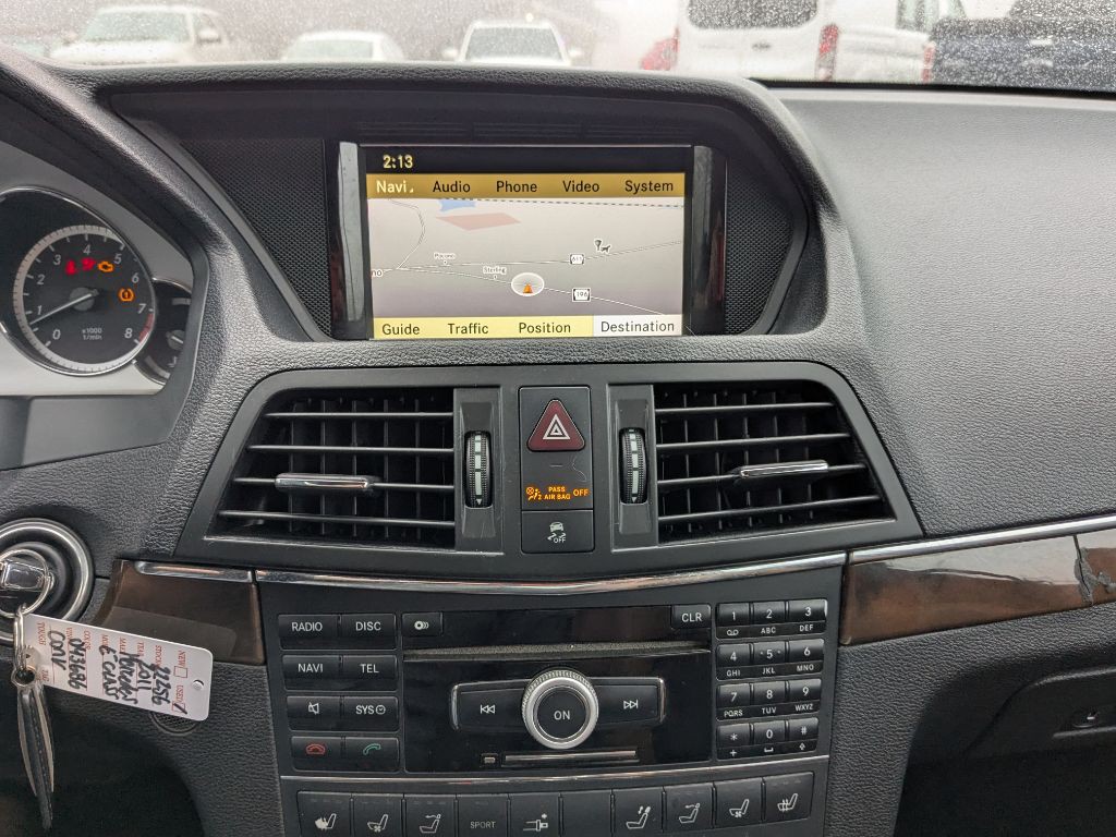 2011 Mercedes-Benz E-Class Image 18