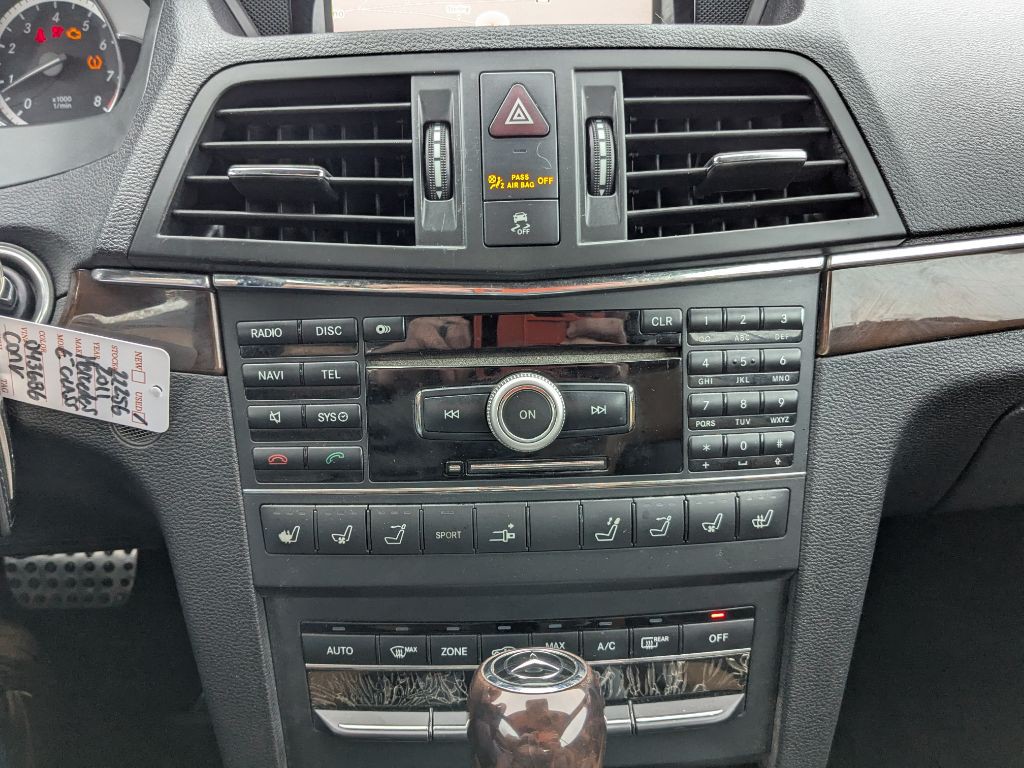 2011 Mercedes-Benz E-Class Image 20