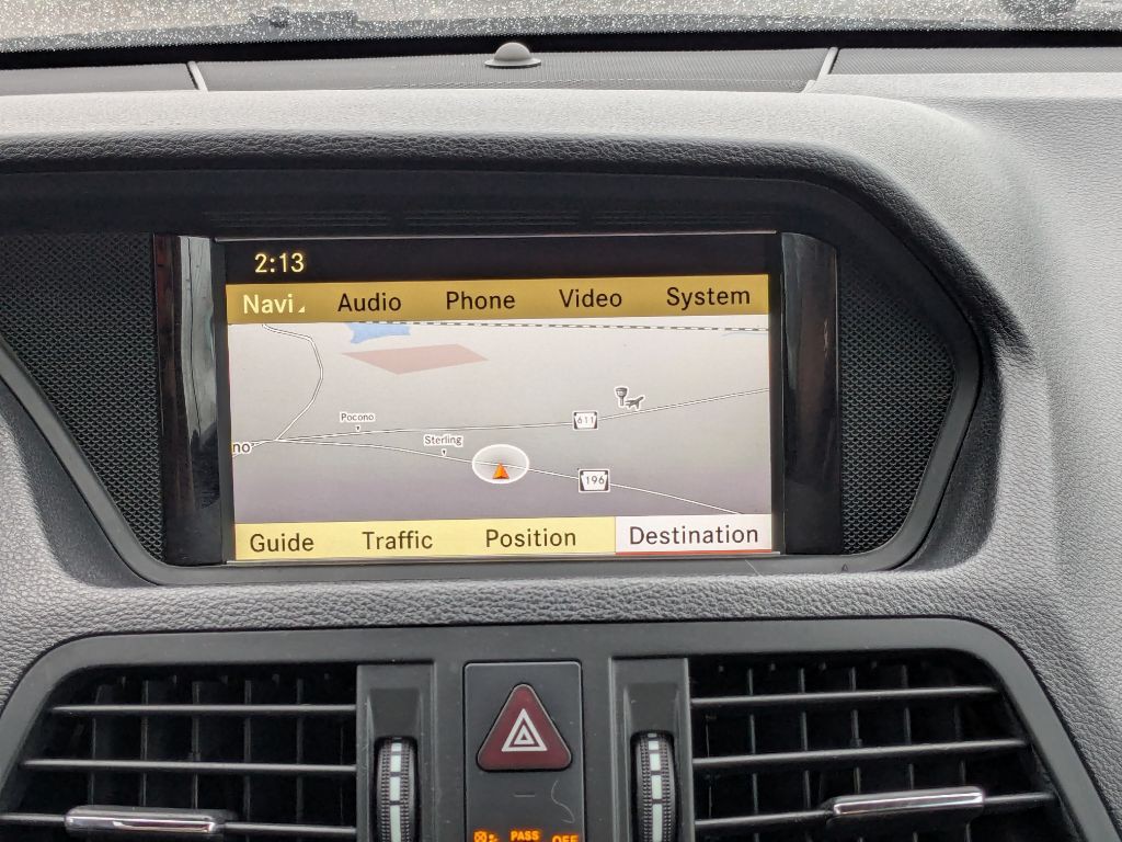 2011 Mercedes-Benz E-Class Image 25