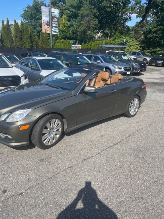 2011 Mercedes-Benz E-Class Image 27