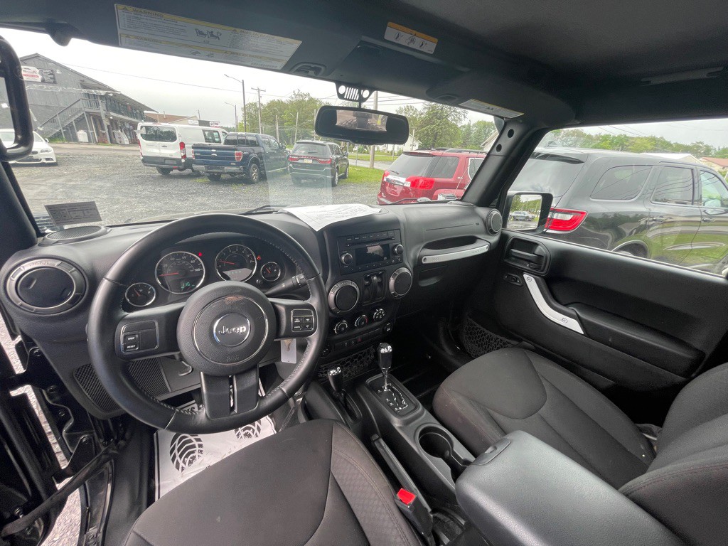 2018 Jeep Wrangler Image 9