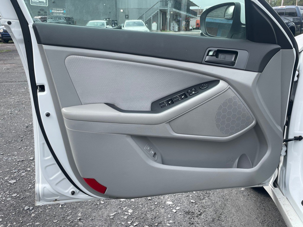 2013 Kia Optima Image 7