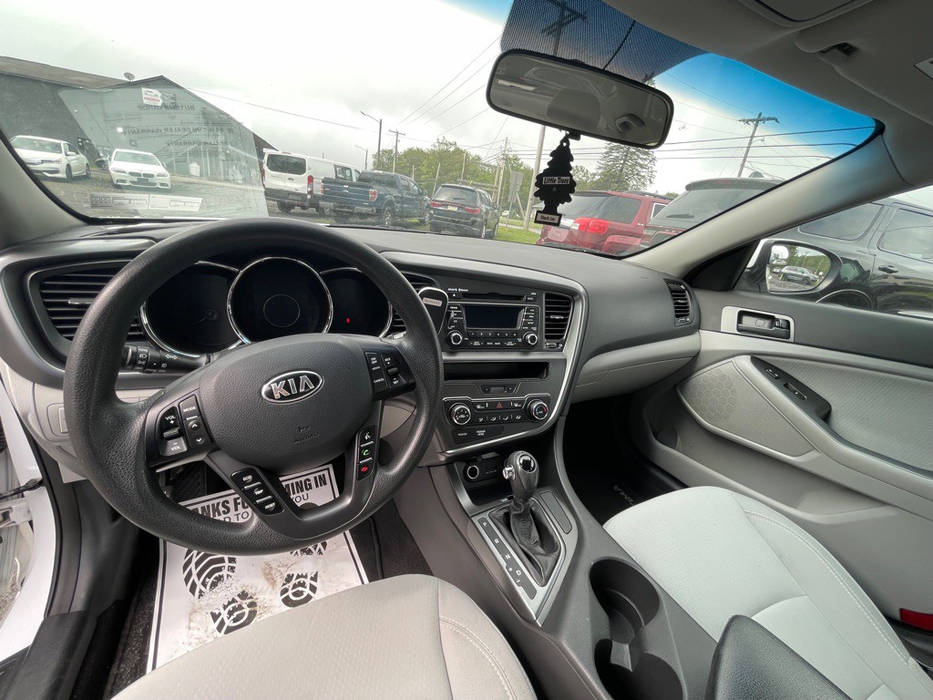 2013 Kia Optima Image 12