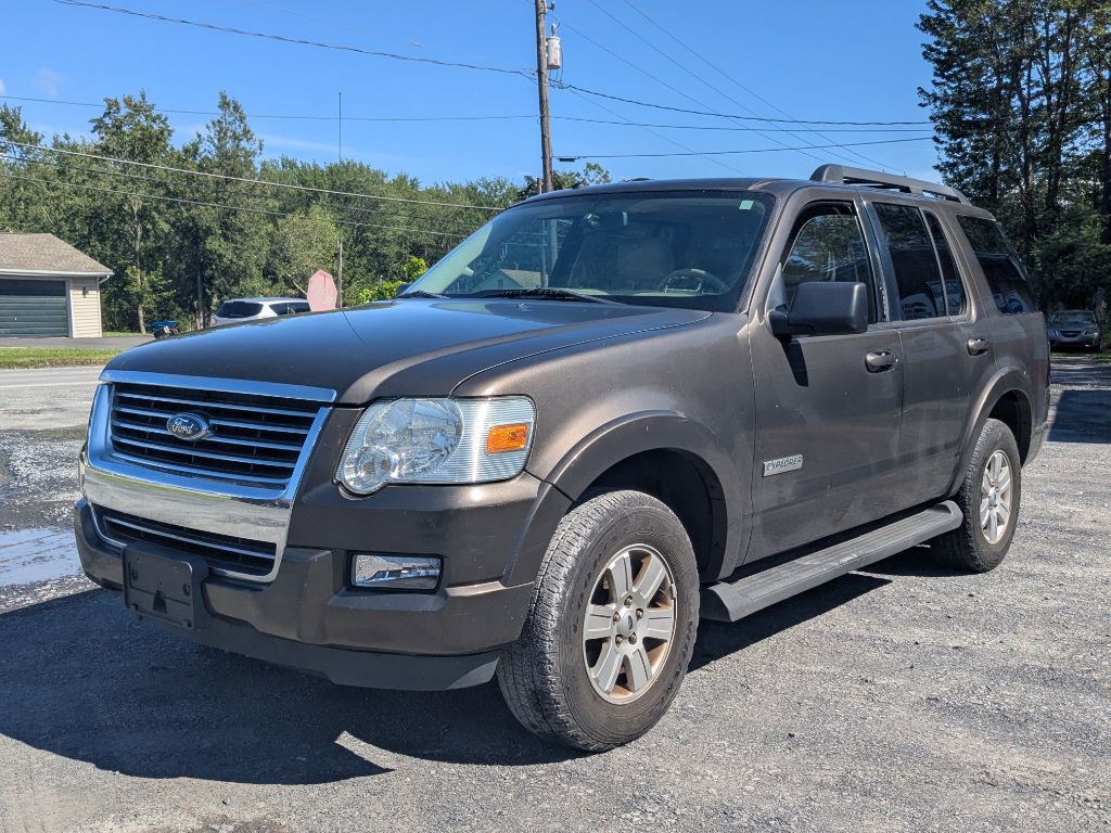 2008 Ford Explorer Image 2
