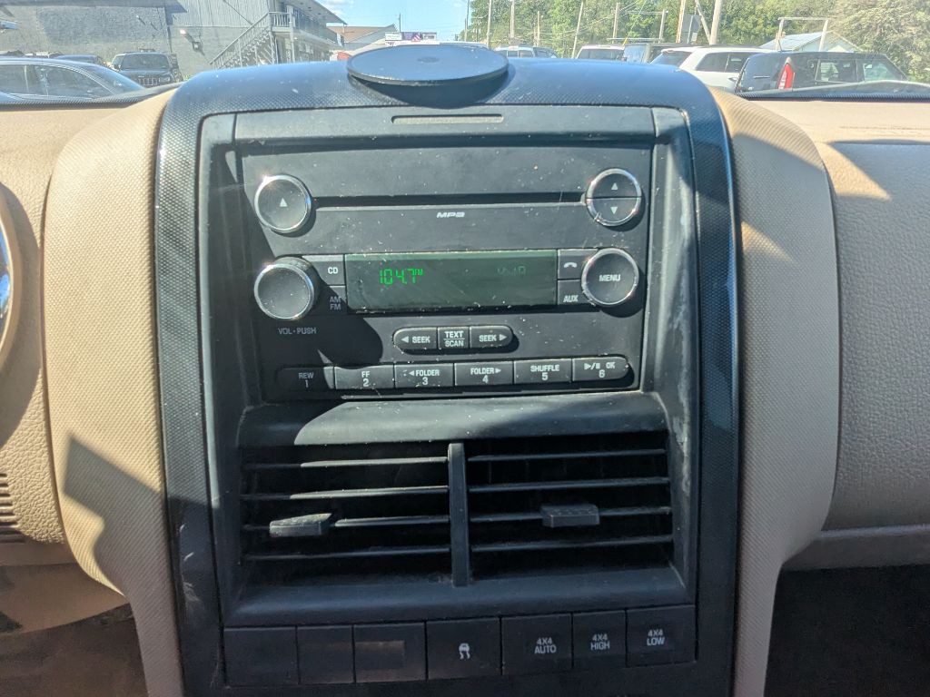 2008 Ford Explorer Image 16
