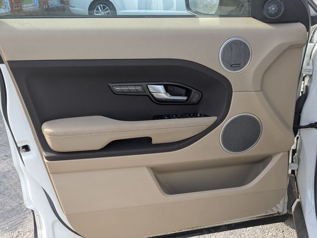 2014 Land Rover Range Rover Evoque Image 7