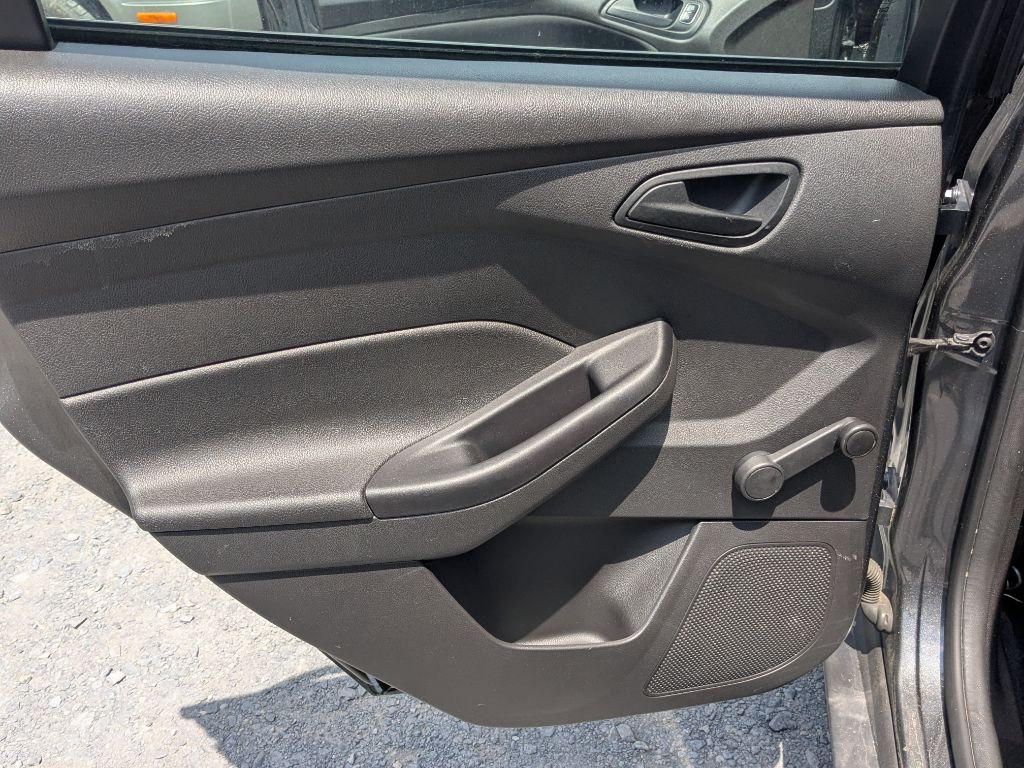 2017 Ford Focus Image 7