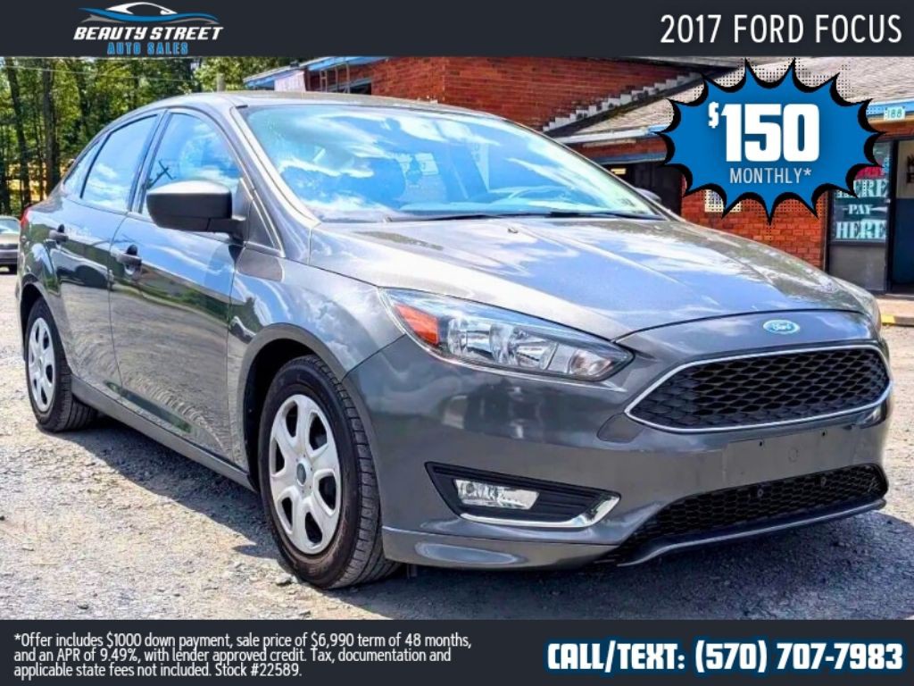 2017 Ford Focus Image 1