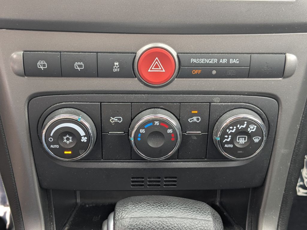 2014 Chevrolet Captiva Image 14